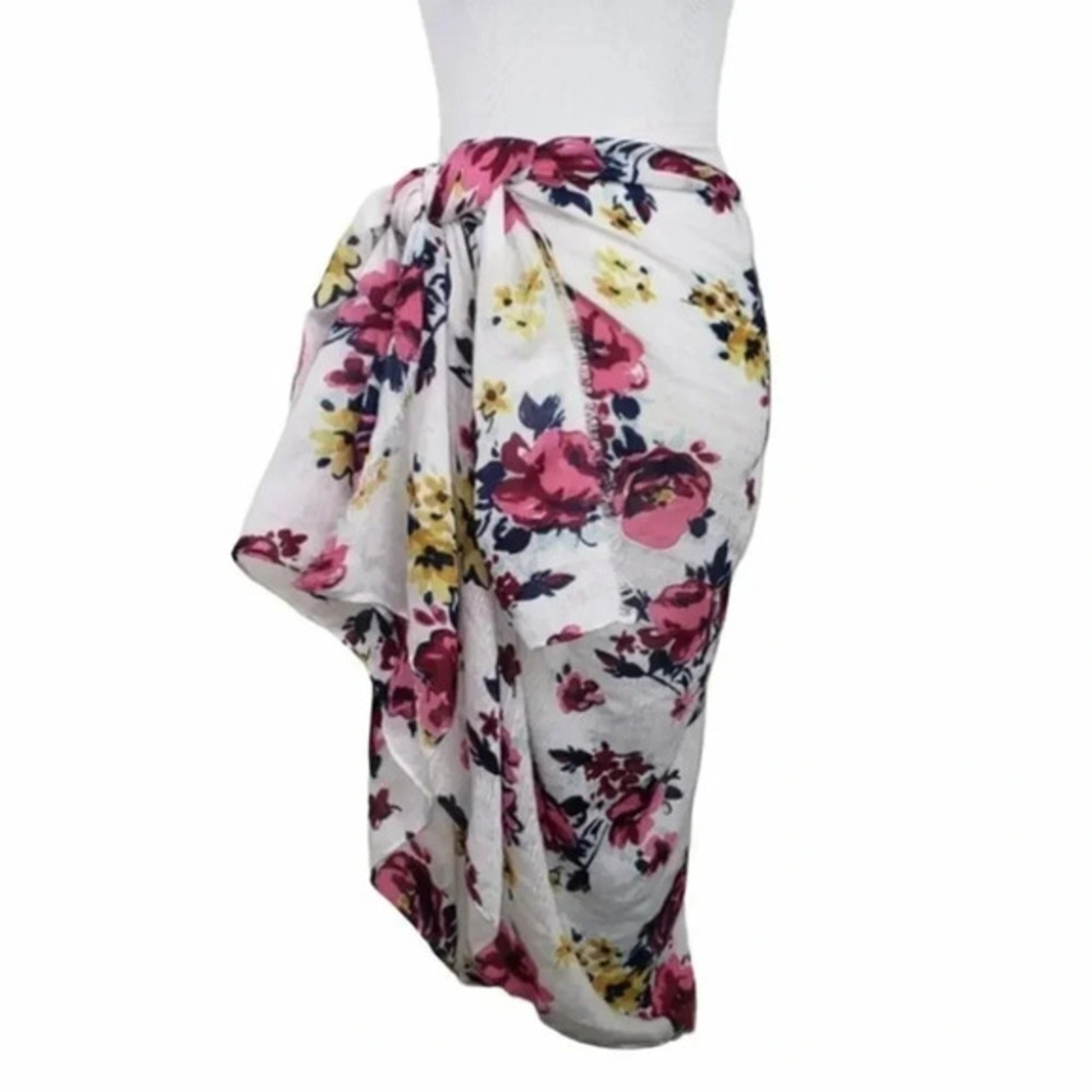 Unbranded Sarong Scarf OS‎ White Pink Floral Lightweight Beach Wrap Shawl